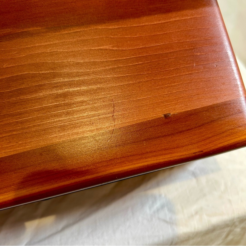 Vintage 1980s Cherry Stained Cedar Box w/ Built in Lock - Picture 4 of 9